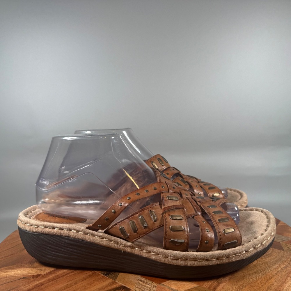 Clarks Artisan Womens 9.5 M Brown Leather Studded Wedge Slide‎ Sandals 80542